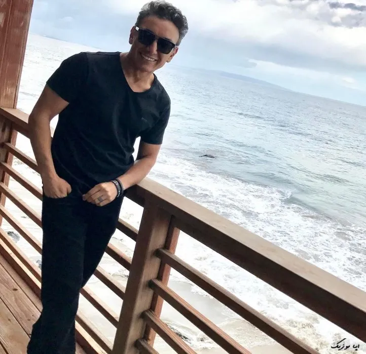 دانلود ریمیکس شادمهر عقیلی  بهترین های تا امروز یکجا فایل زیپ