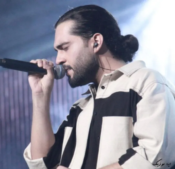 دانلود ریمیکس با تو خندیدم با تو گریه کردم حامیم دانلود ریمیکس با تو خندیدم با تو گریه کردم حامیم