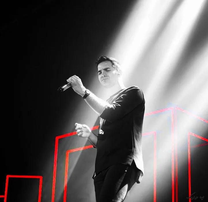 دانلود ریمیکس که میخوای سرسری از من رد شی یگانه دانلود ریمیکس که میخوای سرسری از من رد شی یگانه