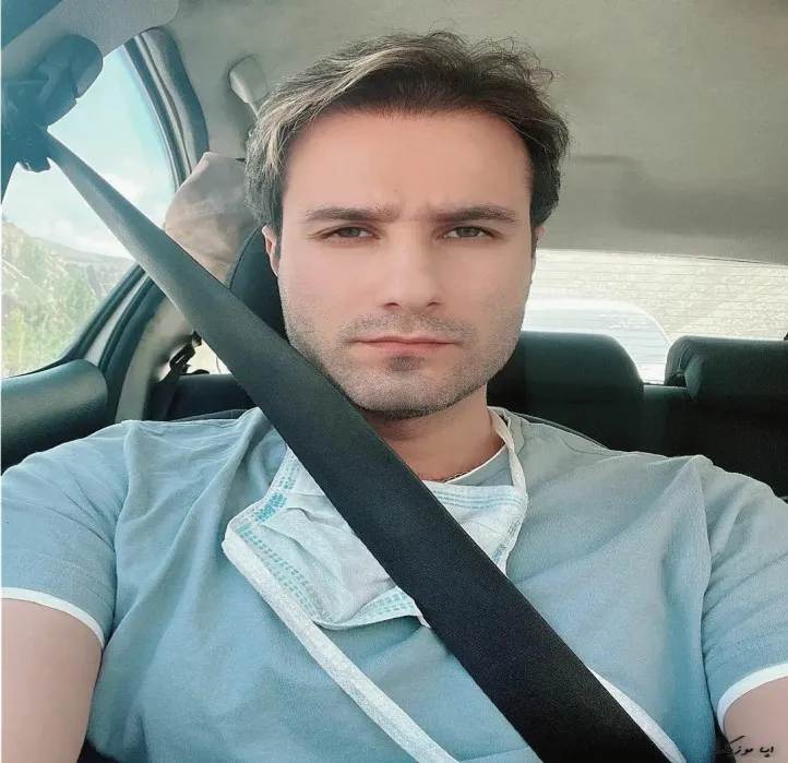 دانلود اهنگ میتونی میتونی ببینی تو آینه خورشیدو ریمیکس مهدی احمدوند دانلود اهنگ میتونی میتونی ببینی تو آینه خورشیدو ریمیکس مهدی احمدوند