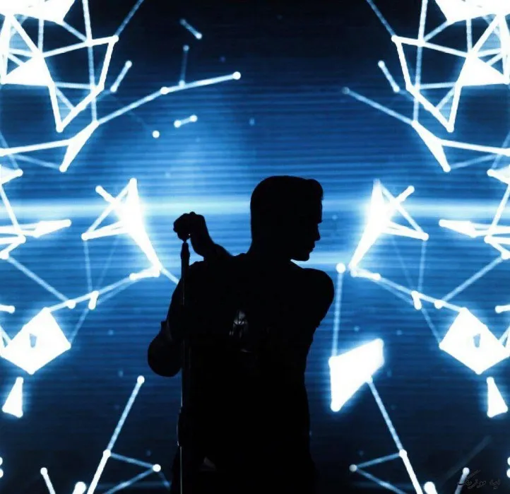 دانلود آهنگ منم و این جسم توخالی که بی تو هی کم میاره ریمیکس محسن یگانه  اینستایی سوت دار بیس دار