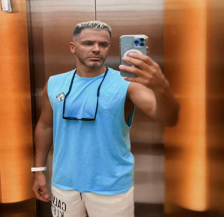 دانلود آهنگ رفتی و بی تو فقط یه بغض که تا ابد تو گلوی منه ریمیکس سیروان خسروی ترند اینستا دانلود آهنگ رفتی و بی تو فقط یه بغض که تا ابد تو گلوی منه ریمیکس سیروان خسروی ترند اینستا