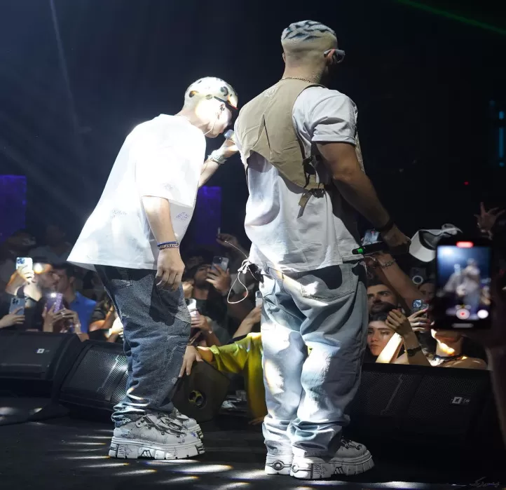 دانلود ریمیکس اومدیم بالا بی سوتی نگو چاقال میوتی آرتا و کوروش ریمیکس بیس دار رقصی دانلود ریمیکس اومدیم بالا بی سوتی نگو چاقال میوتی آرتا و کوروش ریمیکس بیس دار رقصی