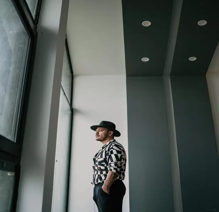 دانلود ریمیکس من که هر کاری میکردم سر باشی از همه اشوان ریمیکس دانلود ریمیکس من که هر کاری میکردم سر باشی از همه اشوان ریمیکس