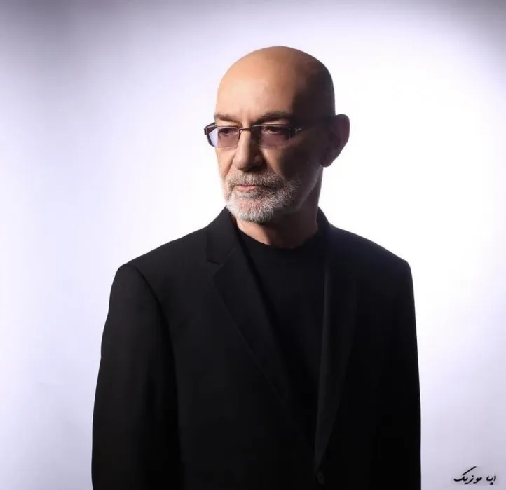 دانلود آهنگ میسازیم یه کلبه ی امن لای جنگلای بلوط هوش مصنوعی سیاوش قمیشی  ترند اینستاگرام